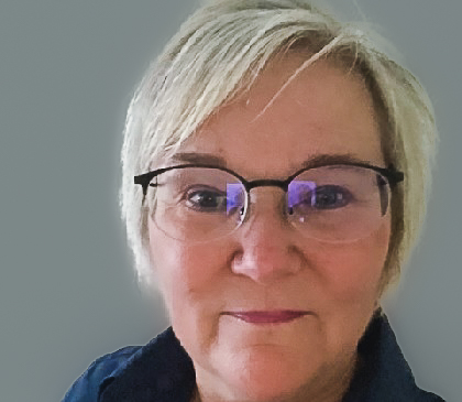 Karin Reuter, Sachbearbeitung, Versicherungen